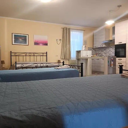 Iris, Turistico Apartamento