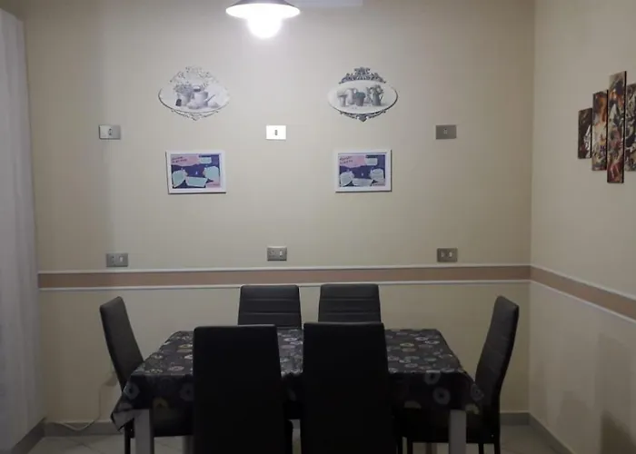 Iris, Turistico 아파트 라벤나