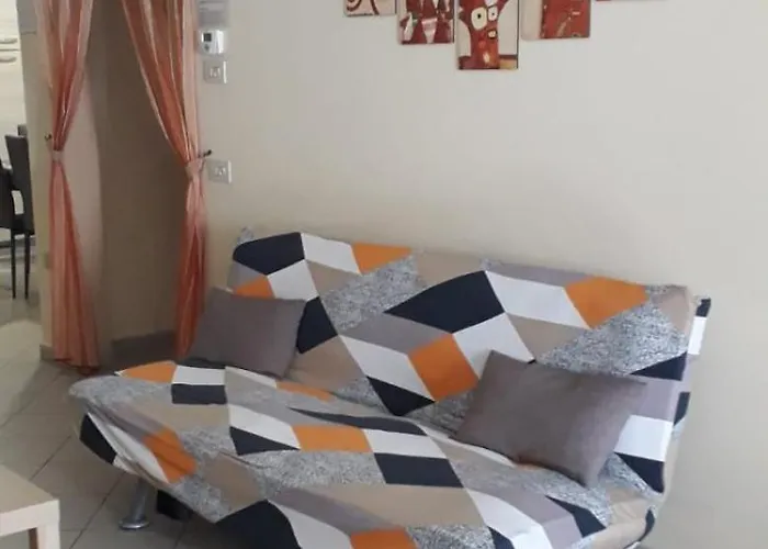 Iris, Turistico 아파트